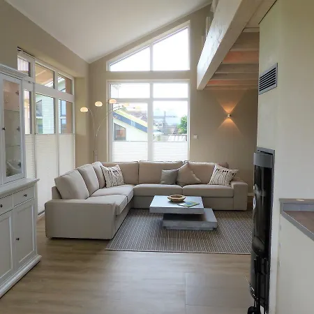 Haus Hagebutte * Prasdorf