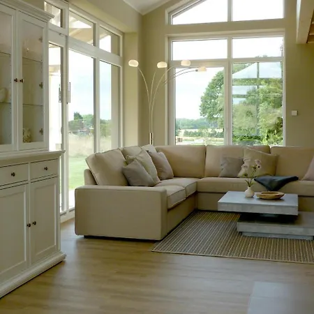 Holiday home Haus Hagebutte